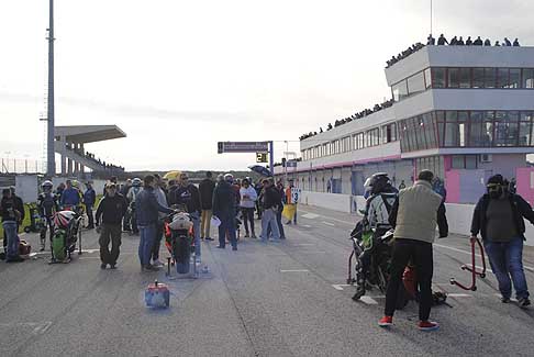 Trofeo Inverno - Atmosfere griglia di partenza schieramento dal fondo categoria 600 Open/Amatori Trofeo Inverno 2015 presso lAutodromo del Levante di Binetto