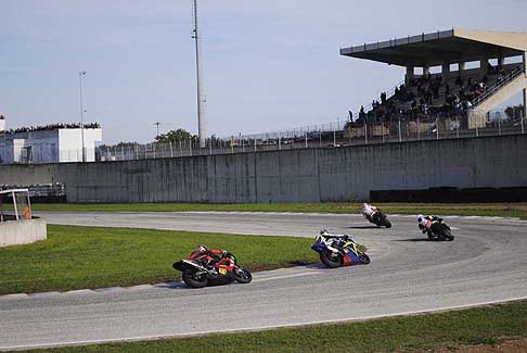 Trofeo Inverno - Gara al tornantino quartetto di testa categoria Open Amatori/Rookies al Trofeo Inverno 2015 in pista presso lAutodromo del Levante a Binetto
