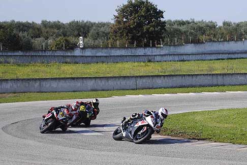 Trofeo Inverno - Gruppo centrale al tornantino categoria Open Amatori Rookies al Trofeo Inverno 2015 in pista presso lAutodromo del Levante a Binetto