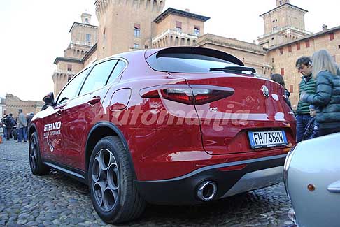 Alfa Romeo - Alfa Romeo Stelvio e Castello Estense di Ferrara a Valli e Nebbie 2017