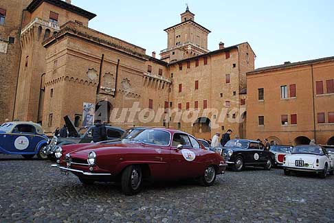 Auto d´Epoca - Alfa Romeo Giulietta SS del 1961 e Castelloo Estense a Valli e Nebbie 2017 a Ferrara