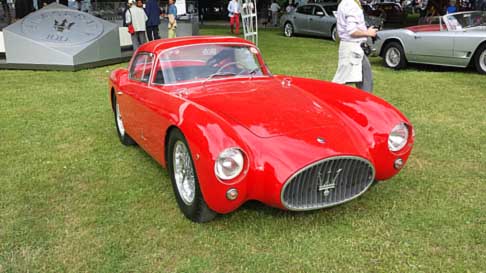 Esposizione auto storiche - Auto storica Maserati al Concorso di Eleganza a Villa dEste 2014 sul lago di Como a Cernobbio